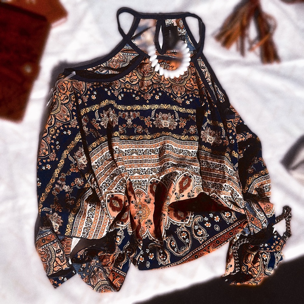 Romeo & Juliet Couture Navy and Orange Paisley Tank Top Blouse